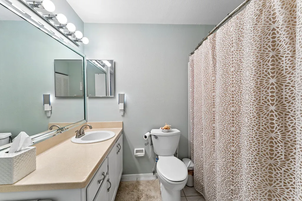 1382 SE Rivergreen Circle Port St Lucie FL 34952
