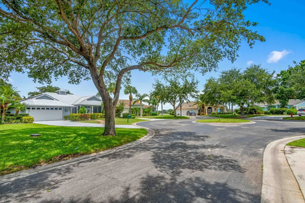 363 SW Panther Trace Port St Lucie FL 34953