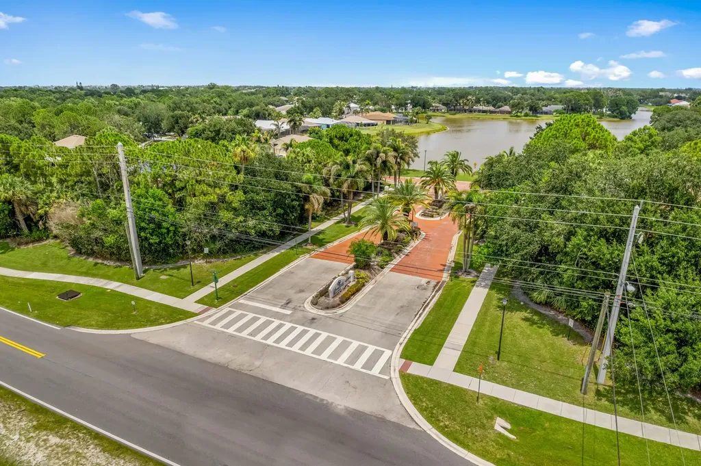 363 SW Panther Trace Port St Lucie FL 34953