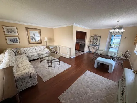 569 Normandy L Delray Beach FL 33484