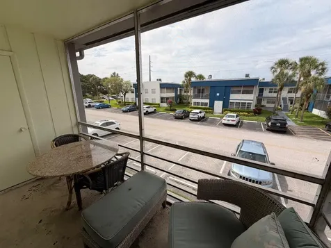 569 Normandy L Delray Beach FL 33484