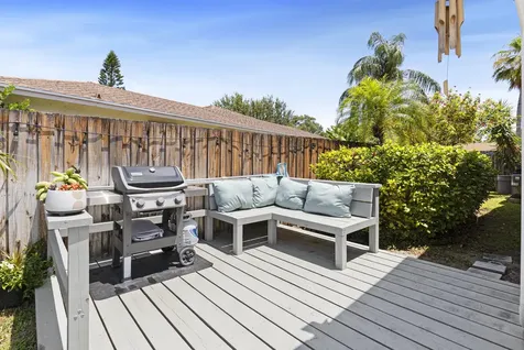 4114 Bay Laurel Way Boca Raton FL 33487