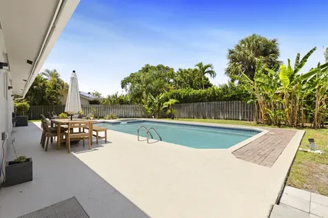 4114 Bay Laurel Way Boca Raton FL 33487