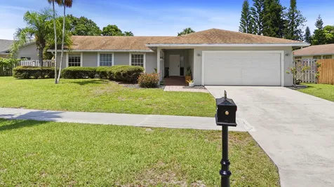 4114 Bay Laurel Way Boca Raton FL 33487