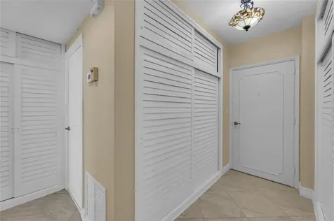 3233 NE 34th Street Fort Lauderdale FL 33308