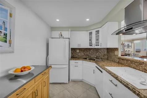 3233 NE 34th Street Fort Lauderdale FL 33308