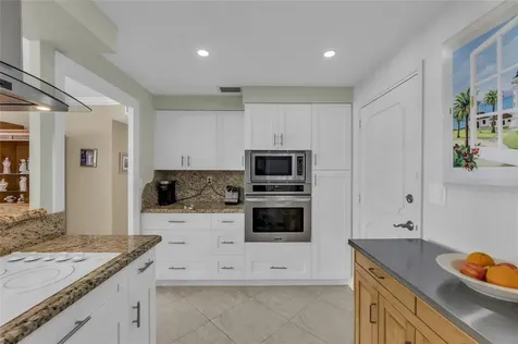 3233 NE 34th Street Fort Lauderdale FL 33308