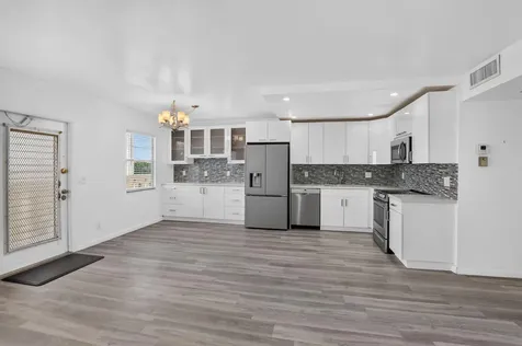 4025 Guildford Boca Raton FL 33434