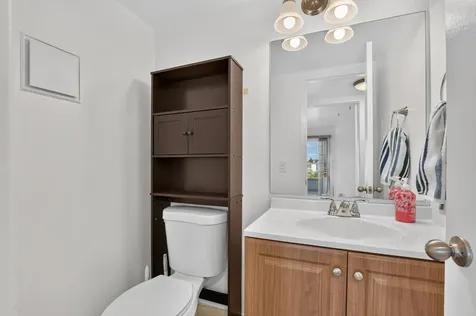 4025 Guildford Boca Raton FL 33434