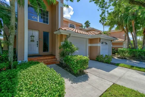 252 Legendary Circle Palm Beach Gardens FL 33418