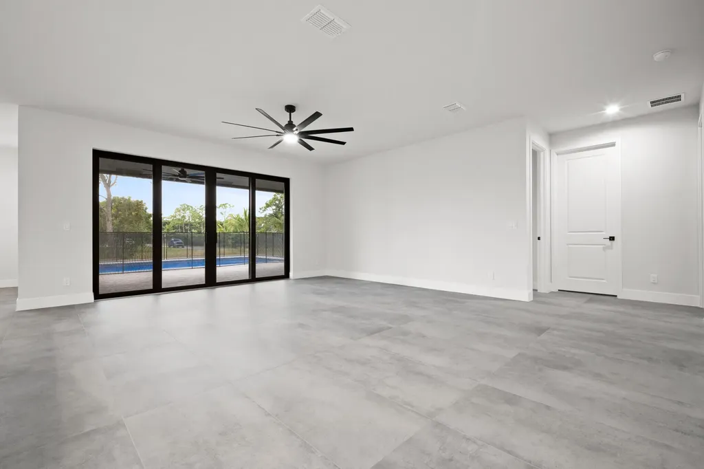 15587 79th Court N The Acreage FL 33470