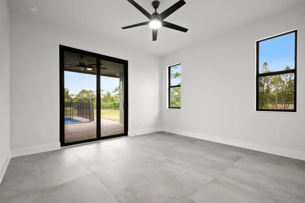 15587 79th Court N The Acreage FL 33470