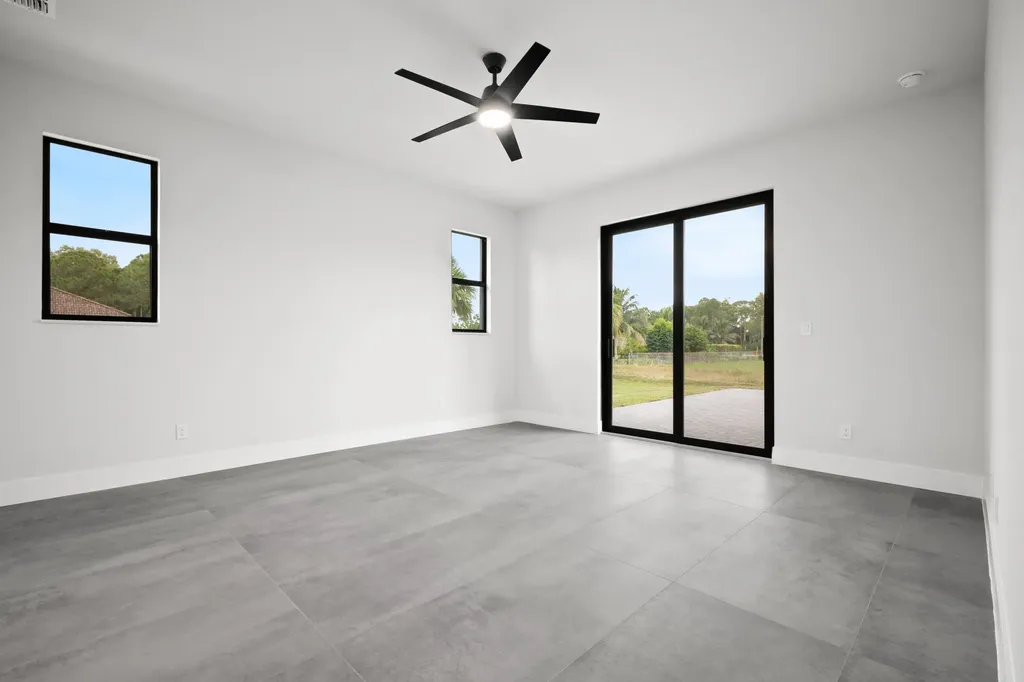15587 79th Court N The Acreage FL 33470