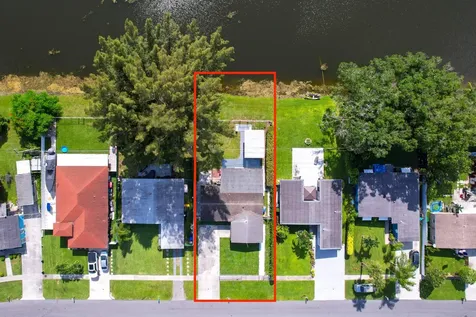 735 Hibiscus Drive Royal Palm Beach FL 33411