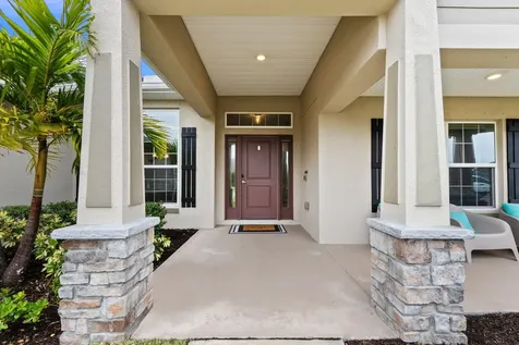 8324 Amalfi Circle Fort Pierce FL 34951