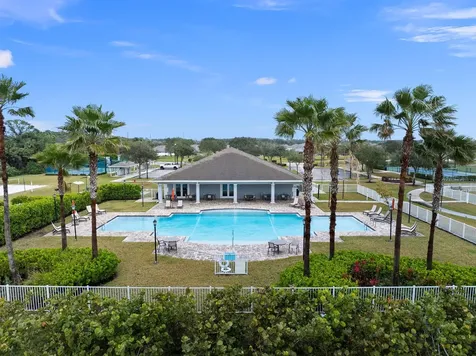 8324 Amalfi Circle Fort Pierce FL 34951