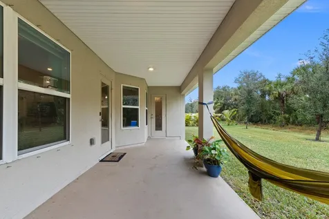 8324 Amalfi Circle Fort Pierce FL 34951