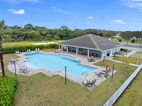 8324 Amalfi Circle Fort Pierce FL 34951