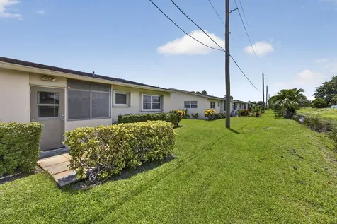 2521 Emory Drive W West Palm Beach FL 33415