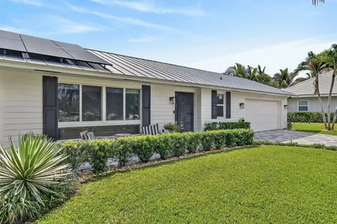 46 Dogwood Ridge Tequesta FL 33469