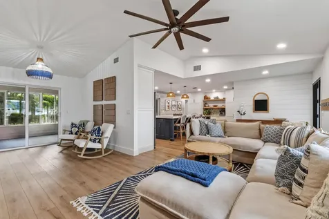 46 Dogwood Ridge Tequesta FL 33469