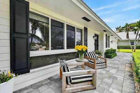 46 Dogwood Ridge Tequesta FL 33469