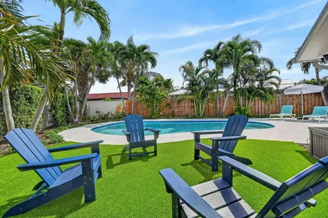 46 Dogwood Ridge Tequesta FL 33469
