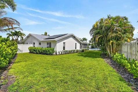 46 Dogwood Ridge Tequesta FL 33469