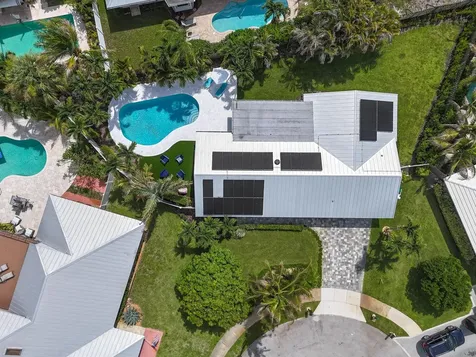 46 Dogwood Ridge Tequesta FL 33469
