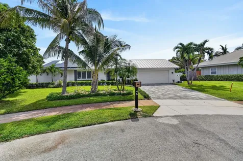 46 Dogwood Ridge Tequesta FL 33469