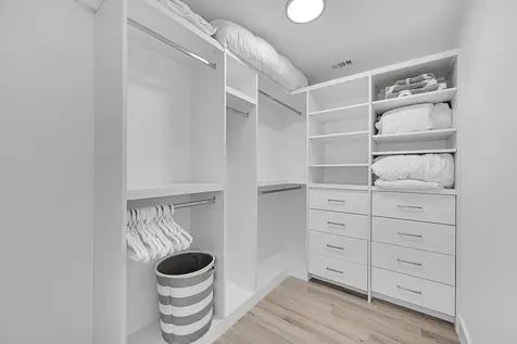 210 Captains Walk Delray Beach FL 33483