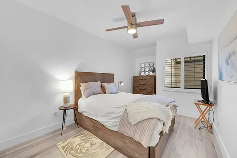 210 Captains Walk Delray Beach FL 33483