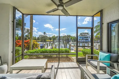 210 Captains Walk Delray Beach FL 33483
