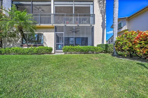 210 Captains Walk Delray Beach FL 33483