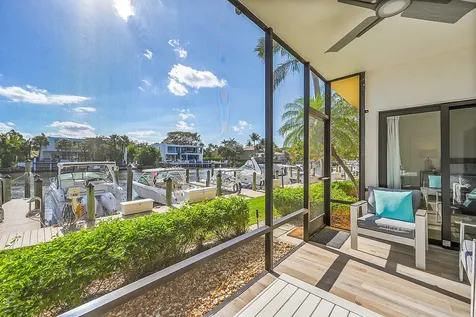 210 Captains Walk Delray Beach FL 33483