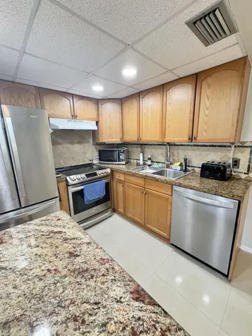 1036 Harwood D Deerfield Beach FL 33442