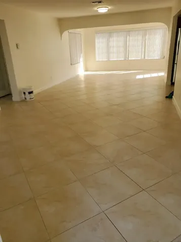 2460 NE 215th Street Miami FL 33180