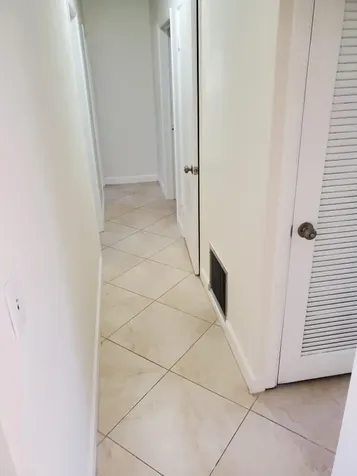2460 NE 215th Street Miami FL 33180