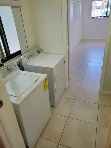 2460 NE 215th Street Miami FL 33180