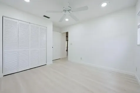 7380 155th Place N Palm Beach Gardens FL 33418