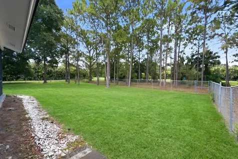 7380 155th Place N Palm Beach Gardens FL 33418