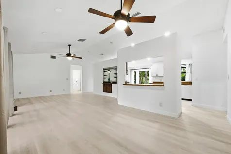 7380 155th Place N Palm Beach Gardens FL 33418