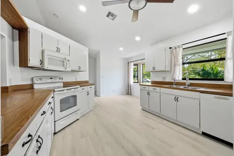 7380 155th Place N Palm Beach Gardens FL 33418