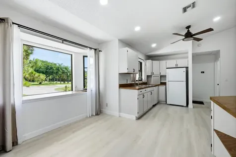 7380 155th Place N Palm Beach Gardens FL 33418