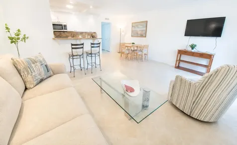 1072 Yarmouth Drive Boca Raton FL 33434