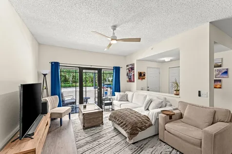 2801 Sarento Place Palm Beach Gardens FL 33410