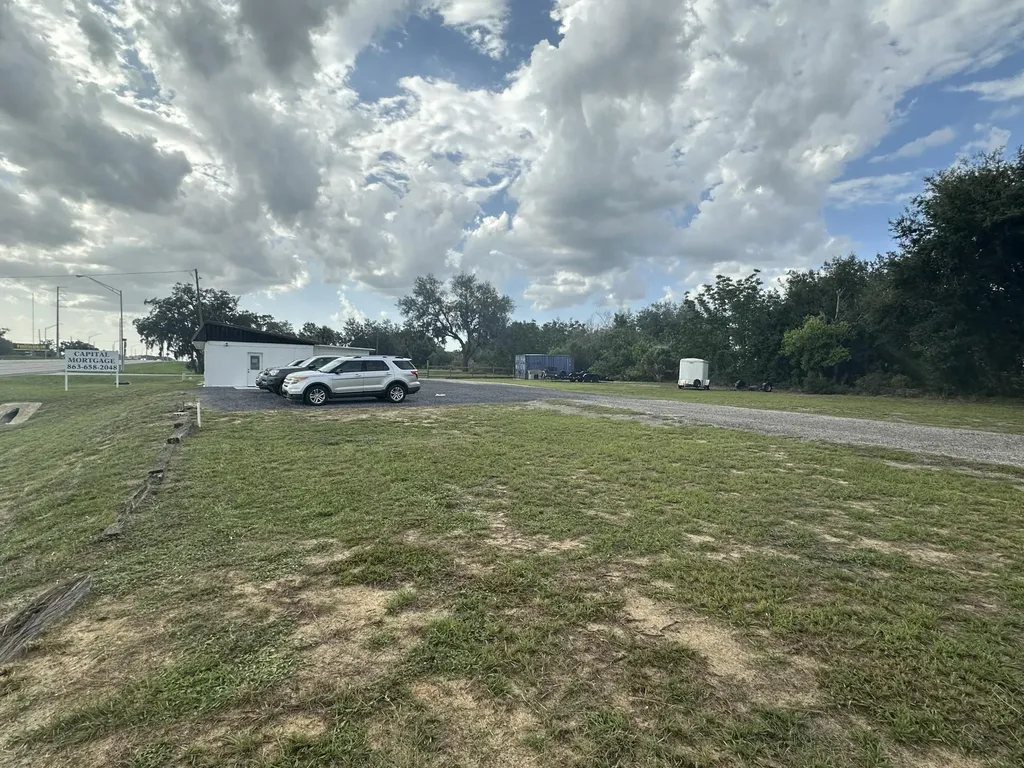 2746 N Us Highway 27 Highway N Avon Park FL