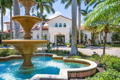 1013 Villa Circle Boynton Beach FL 33435