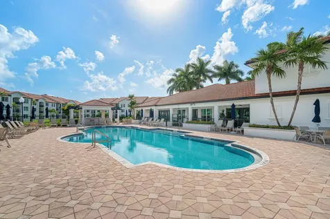 1013 Villa Circle Boynton Beach FL 33435