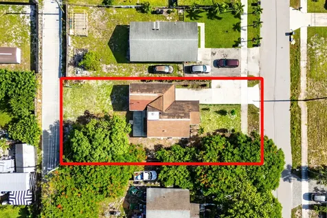230 SW 6th Avenue Delray Beach FL 33444